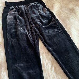 NEW❗️J. Crew black Velvet Pull-On Easy Pants